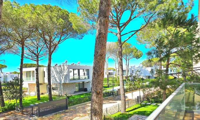 Ishem Apartment | San Pietro Serenity Home, Lalzit Bay, Albania