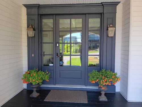 White Rock Bed & Breakfast | Sand and Salt Bed & Breakfast