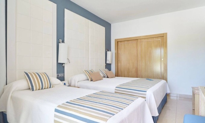 Portinatx Resort | Sandos El Greco - Triple Room