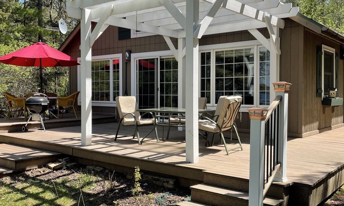 Walker Cabin | Sandy Beach on beautiful Lake Kabekona