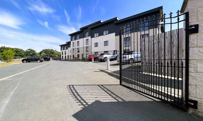 Sandown Apartment | Sandy Shores