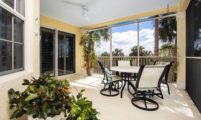 Fort Myers Beach Condo | Sanibel View 107 - a bright, luxurious end unit designed for relaxation and comfort in Fort Myers