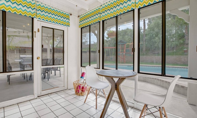 Valencia House | Santa Clarita Family Home - New Furniture - POOL/SPA/PLAYGROUND