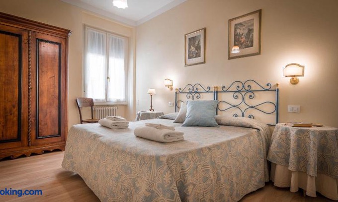 Oltrarno Apartment | Santa Felicita Apartments