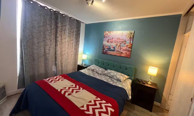 Downtown Santiago Apartment | Santa Lucia subway apartment.