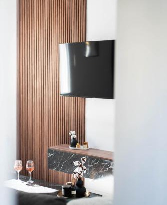 Kalamata Apartment | Santa Rosa Apartments