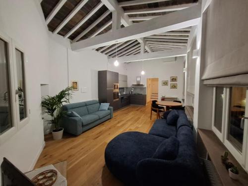 Campi Bisenzio Apartment | Santo Stefano - Vista su Castello Medievale