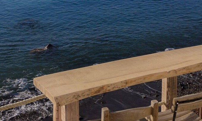 Akrotiri Villa | Santorini Beach Cave, Seaside Accommodation, 7 Footsteps to the sea!