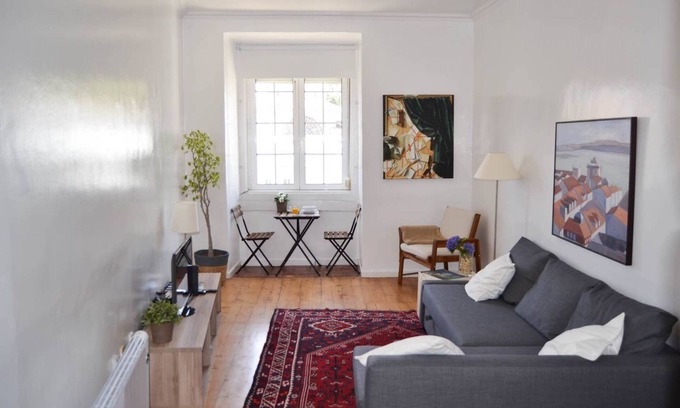 Santos Apartment | Santos · Family Apartment by the River