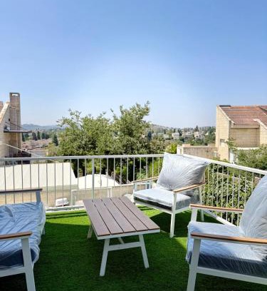 Mevaseret Zion Apartment | Sara exclusive
