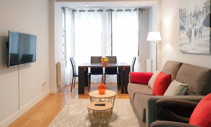 Gros Apartment | SAUSALITO BEACH, next to La Zurriola