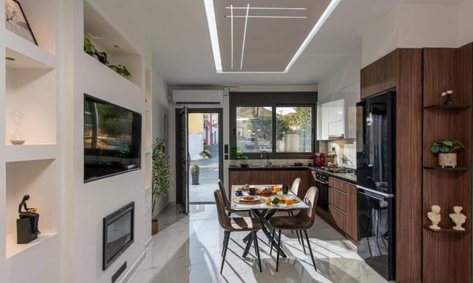 Gortyna Apartment | Savvy Apartments