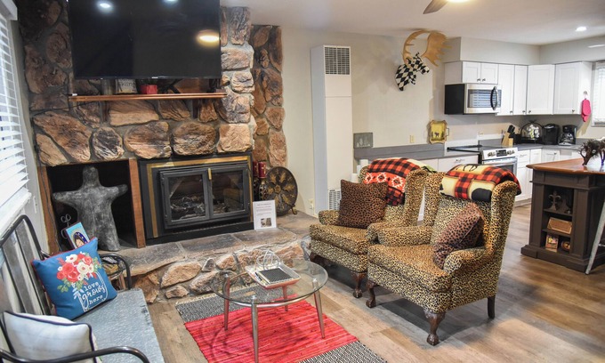 Red River House | Sawmill Townhouse #1