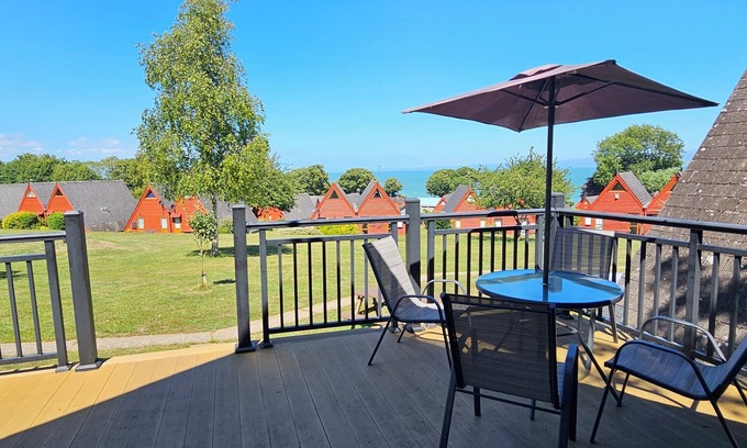 Great Mongeham Ski Chalet | Scandi style timber chalet