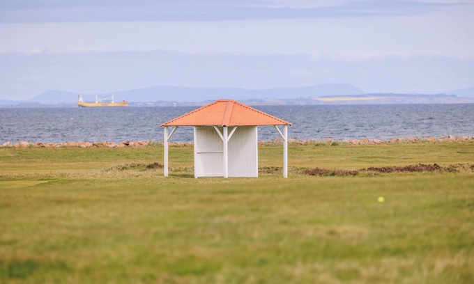 Nairn Hotel | Scenic Escape in the Highlands with Cozy & Spacious Rooms