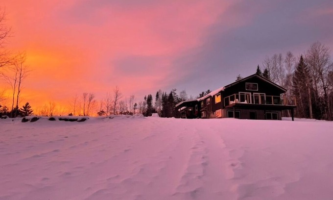 Goshen Cabin | Scenic Green Mountain Cabin Retreat near Hiking, Skiing, and Recreation Trails