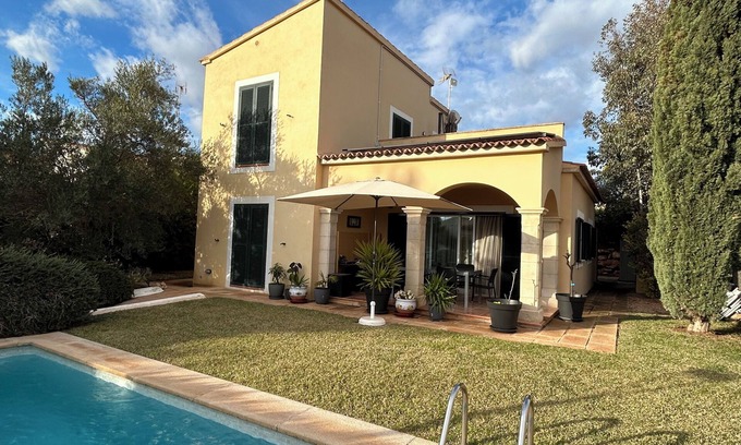 Sa Rapita House | Schönes Ferienhaus mit Privatem Garten und Pool Unweit zum Naturstrand Es Trenc