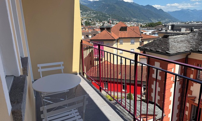 Locarno Apartment | Schloss Locarno