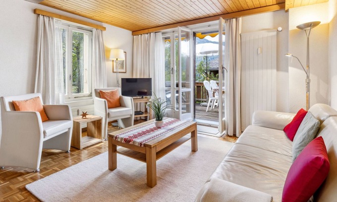 Wengen Apartment | Schweizerhof Apt. S by Interhome