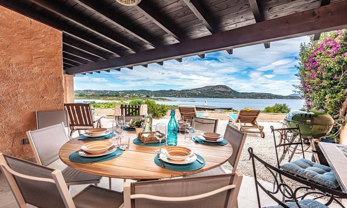 Tiriddo House | Scoglietto 46 150m From The Sea, Costa Corallina, Italy