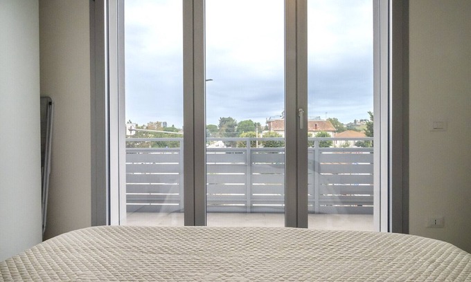 Ponte Rio Apartment | SE028 - Mondolfo, apartment on the first floor with balcony and air conditioning