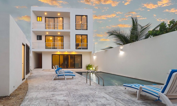 Puerto Yucalpeten Apartment | Sea Breeze Views 2nd Floor By Fidalsa