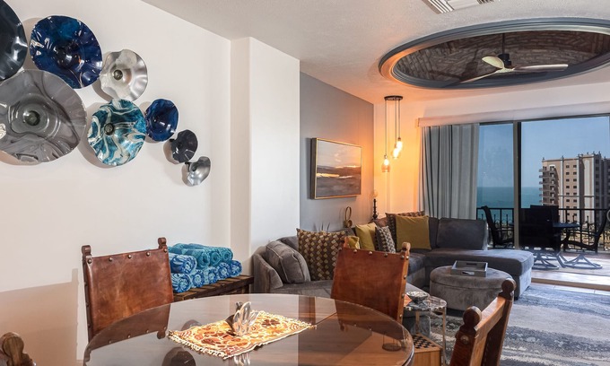 La Choya Resort | SEA Caytion NEWLY Remodeled Condo at Bella Sirenan