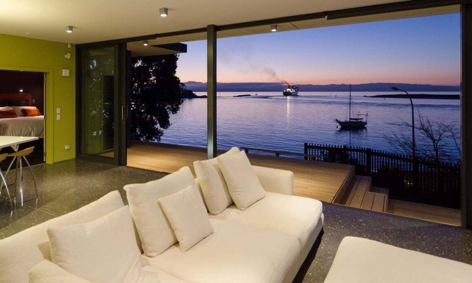 Stepneyville House | Sea Change - Uber-Modern Waterfront Home, Nelson