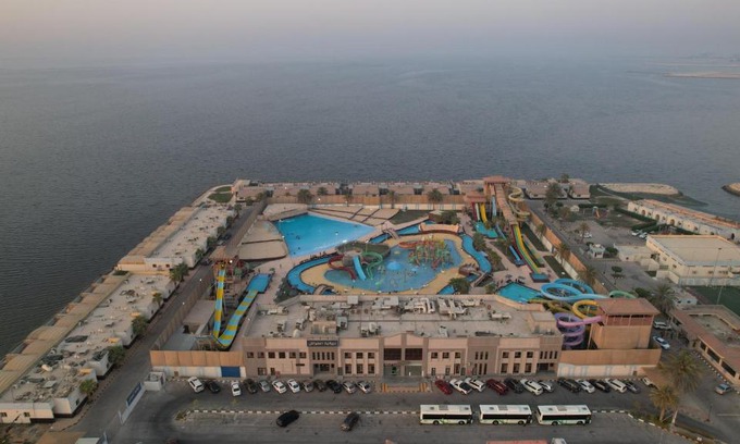 Dammam Ski Chalet | Sea Club Resort