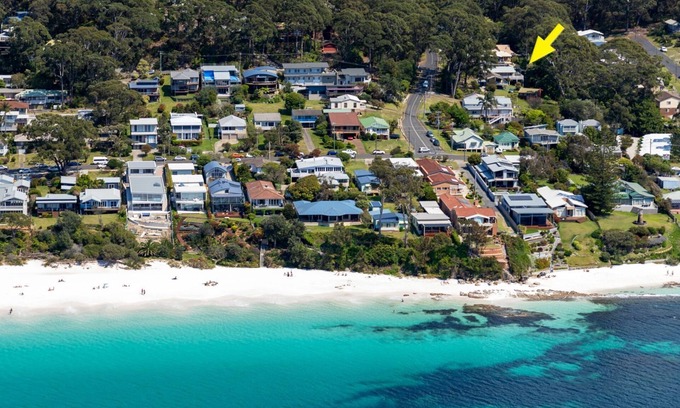 Hyams Beach House | Sea Deck, Hyams Beach, Jervis Bay