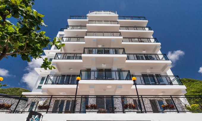 Shoufeng House | Sea Dragonfly