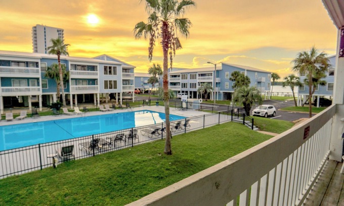 Gulf Shores Condo | Sea Oats B106 by ALBVR - Pet Friendly - Great renovation and tons of space in this condo