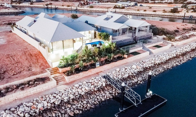 Exmouth House | Sea Star is truly a 5 star experience!