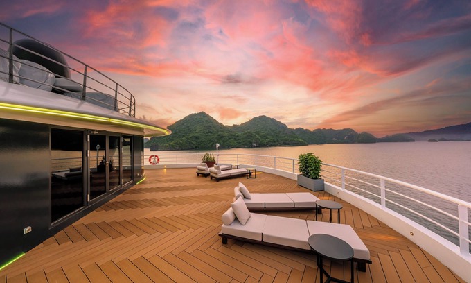 Bai Chay Boat Rental | Sea Stars Premium Cruises