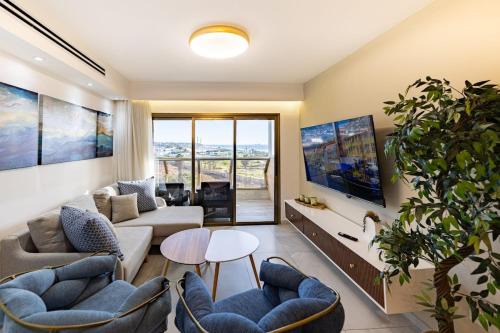 Ashkelon Apartment | Sea Suites -סוויטה מהממת עם ג'קוזי ליד הים והטיילת באשקלון