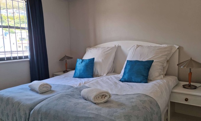 Claremont Apartment | Seabreeze - sea facing apartment