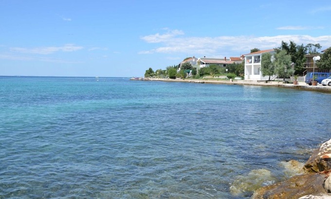 Diklo Apartment | Seafront Ground Floor