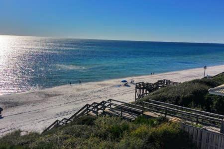 Seacrest Apartment | Seamist Condos