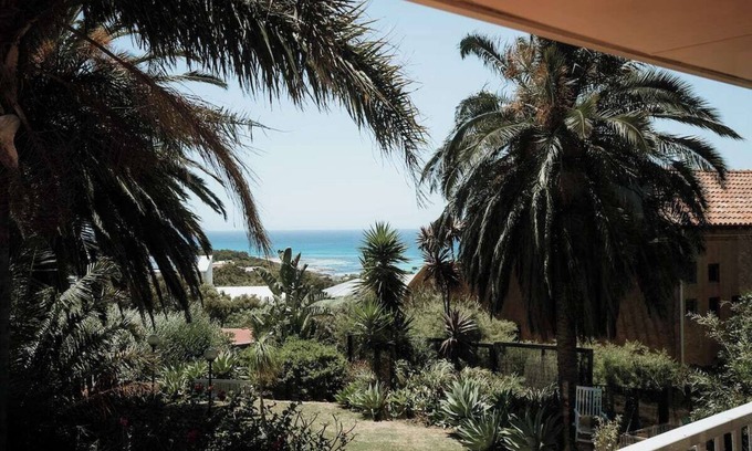 Eagle Bay House | Seascape - Where Coastal Fun and Adventure Meet