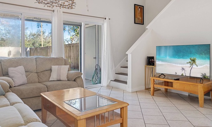 North Beach House | Seashell Suite - 3BR - Mayport Naval Base & Beaches - Pet Friendly