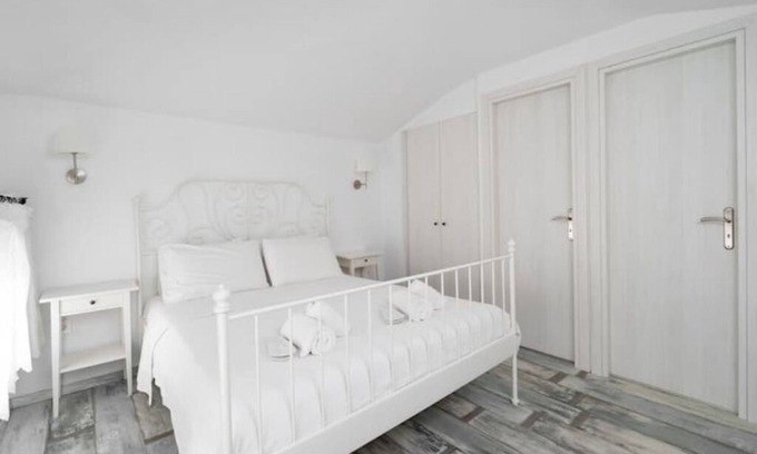 Kipri Apartment | Seaside Top Floor 2-BDR Suite #3 | Pool & Sea View