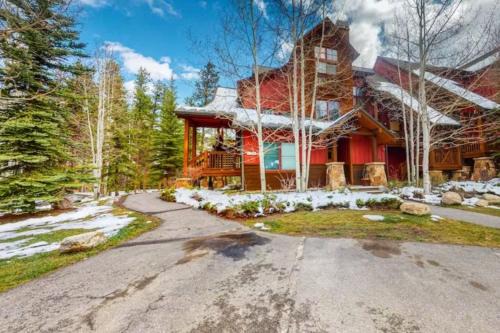 Lakeside Village Apartment | Seasons 3 Bedroom Townhome At Lakeside Village