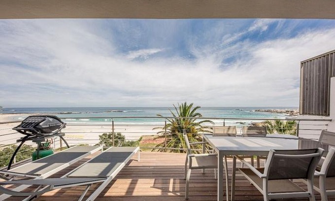 Camps Bay Apartment | Seasonsfind - The Sunset