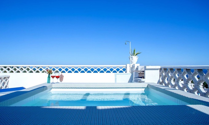 Marina di Novaglie Apartment | Seaview apartment with beautiful terrace with BBQ deck rocking