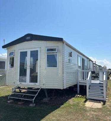 Swalecliffe Resort | Seaview Holiday Rentals - ABI Oakley