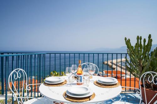Cala Gonone Apartment | Seaview House Cala Gonone