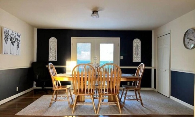 Stewart House | Secluded Athens County 3 bedroom home with loft and beautiful views