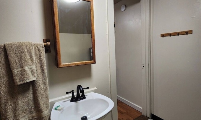 Bear Creek Apartment | Secluded group of cottages close to town