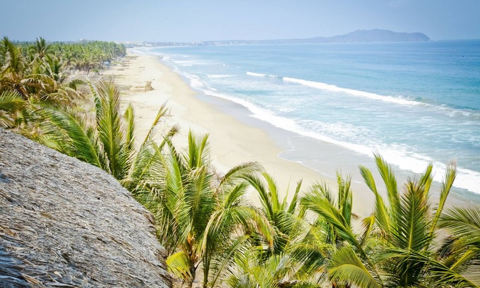 Litibu House | Secluded Oceanfront Sanctuary w/Epic Sunsets & Palapa Lounge