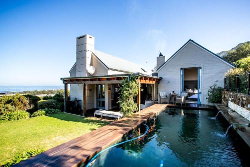 Chanteclair Villa | SELAH